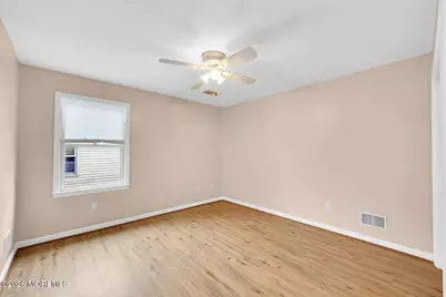 10 Oceanview Avenue, Keansburg, NJ 07734 - Photo 17