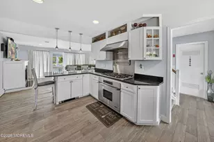 378 Bayview Ave, Bayville, NJ 08721 - Photo 7