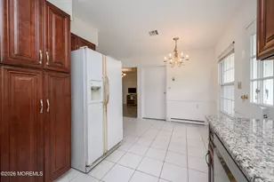 1270B Argyll Cir, Lakewood, NJ 08701 - Photo 11