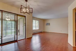 205 Covered Bridge Blvd, Manalapan Township, NJ 07726 - Photo 9