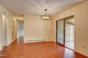 205 Covered Bridge Blvd, Manalapan Township, NJ 07726 - Photo 9