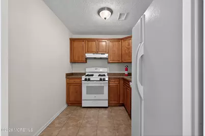 2101 Bayhead Drive #2101, Sayreville, NJ 08859 - Photo 5