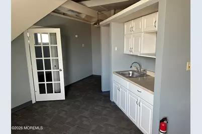 241 Maple Avenue #5, Red Bank, NJ 07701 - Photo 7