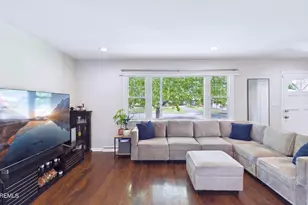 27 Rockland Rd, Ewing Township, NJ 08638 - Photo 3