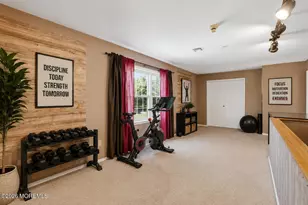 22 Ethan Allen Rd, Freehold, NJ 07728 - Photo 23