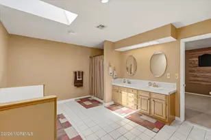 22 Ethan Allen Rd, Freehold, NJ 07728 - Photo 29