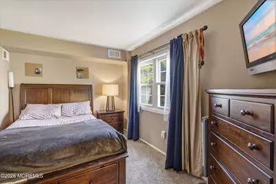 22 Ethan Allen Road, Freehold, NJ 07728 - Photo 17