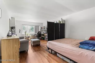 37 Laurel Pl, Eatontown, NJ 07724 - Photo 13