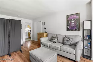 37 Laurel Pl, Eatontown, NJ 07724 - Photo 11