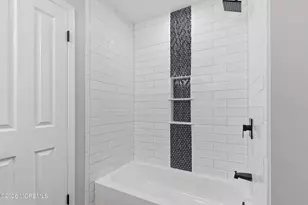 70 Innsbruck Dr, Toms River Township, NJ 08757 - Photo 13