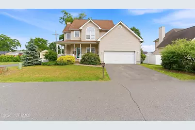 801 Cranberry Road, Beachwood, NJ 08722 - Photo 3