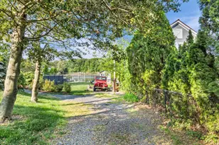 475 Locust Point Rd, Rumson, NJ 07760 - Photo 59