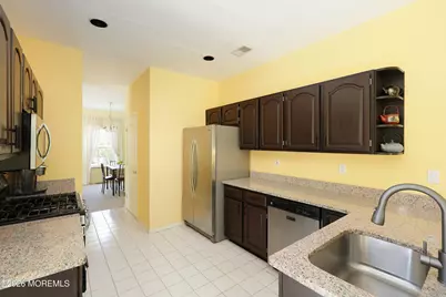 2811 Ice House Court, Freehold, NJ 07728 - Photo 11
