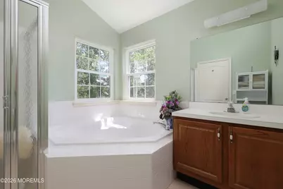 2811 Ice House Court, Freehold, NJ 07728 - Photo 19