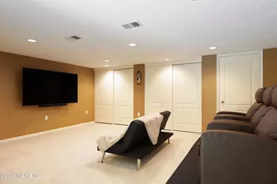 2811 Ice House Court, Freehold, NJ 07728 - Photo 23
