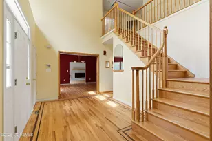 5 Ivy Ct, Millstone Township, NJ 08535 - Photo 3