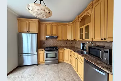 194 Nathan Drive, Morganville, NJ 07751 - Photo 5