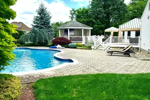 5 Cherry Point Ct, Morganville, NJ 07751 - Photo 51