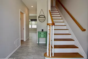 7 Victoria Ln, Neptune Township, NJ 07753 - Photo 3