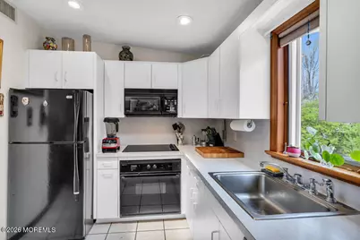 261 State Route 34, Colts Neck Township, NJ 07722 - Photo 11