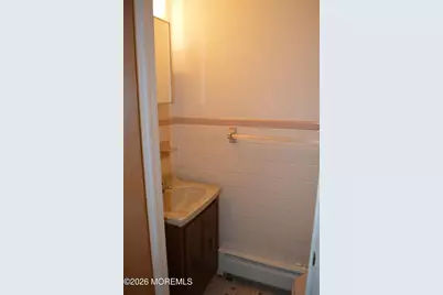 107 Bolingbroke Court, Toms River Township, NJ 08757 - Photo 15