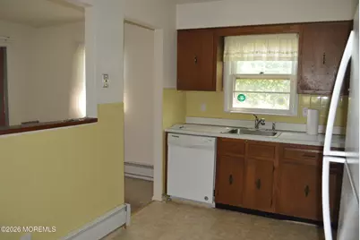 107 Bolingbroke Court, Toms River Township, NJ 08757 - Photo 7