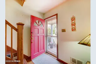 224 Chatham Avenue, Oakhurst, NJ 07755 - Photo 5
