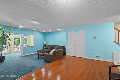 67 Albury Way, North Brunswick Township, NJ 08902 - Photo 7