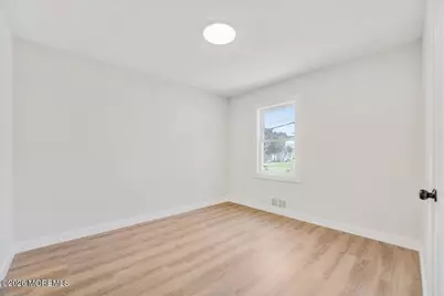 39 Point O Woods Drive, Toms River Township, NJ 08753 - Photo 19