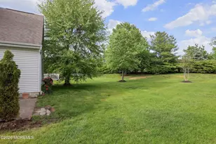 9 Kensington Ct, Holmdel, NJ 07733 - Photo 29