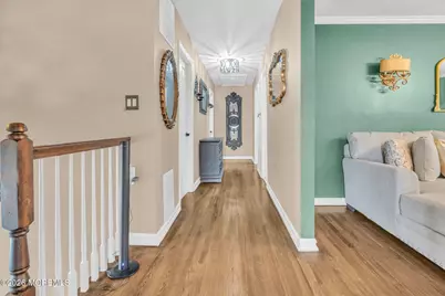 12 Jay Court, Hazlet Township, NJ 07730 - Photo 5