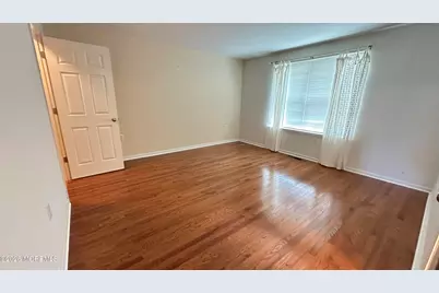 237 Chickadee Court #1000, Freehold, NJ 07728 - Photo 11