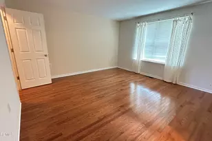 237 Chickadee Ct, Freehold, NJ 07728 - Photo 11