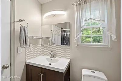 53 Horseshoe Court, Tinton Falls, NJ 07753 - Photo 17