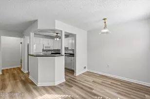 708 Bluebell Dr, Jackson, NJ 08527 - Photo 5