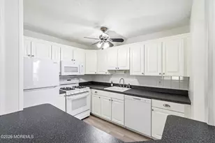 708 Bluebell Dr, Jackson, NJ 08527 - Photo 15