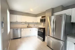 303 Stephenson Ave, Middlesex, NJ 08846 - Photo 3