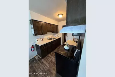 80 Manchester Court #E, Freehold, NJ 07728 - Photo 3