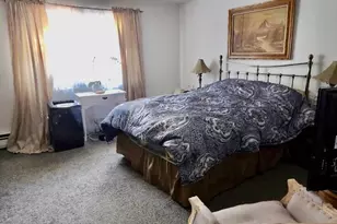 80 Manchester Ct, Freehold, NJ 07728 - Photo 9