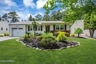 7 Nostrand Dr, Toms River Township, NJ 08757 - Photo 3