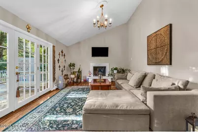 7 Heather Lane, Middletown, NJ 07748 - Photo 17