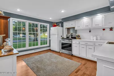7 Heather Lane, Middletown, NJ 07748 - Photo 11