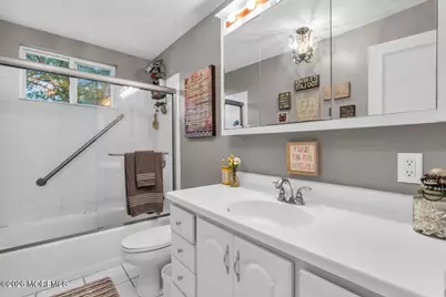 7 Heather Lane, Middletown, NJ 07748 - Photo 25