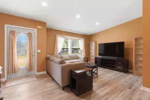 601 Seventh Ave, Toms River Township, NJ 08757 - Photo 5