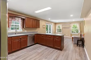601 Seventh Ave, Toms River Township, NJ 08757 - Photo 11