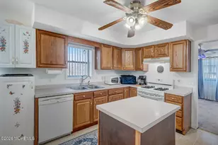 22 W Raritan Dr, Little Egg Harbor, NJ 08087 - Photo 15