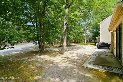10 Bayberry Court, Jackson, NJ 08527 - Photo 15