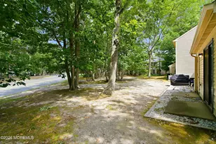 10 Bayberry Ct, Jackson, NJ 08527 - Photo 15