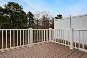 146 Waypoint Dr, Eatontown, NJ 07724 - Photo 13
