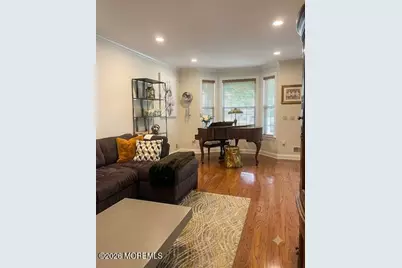 244 Shinnecock Drive, Manalapan Township, NJ 07726 - Photo 5